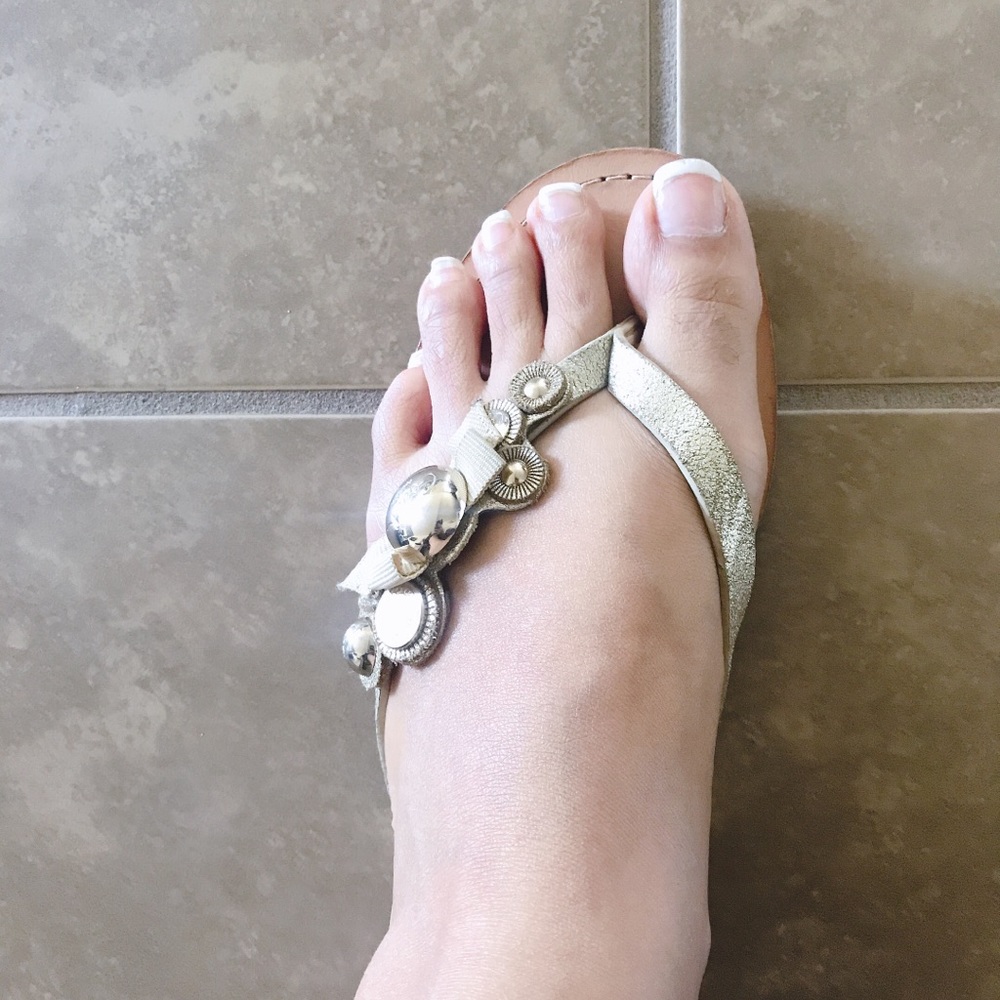 Coach thong sandals